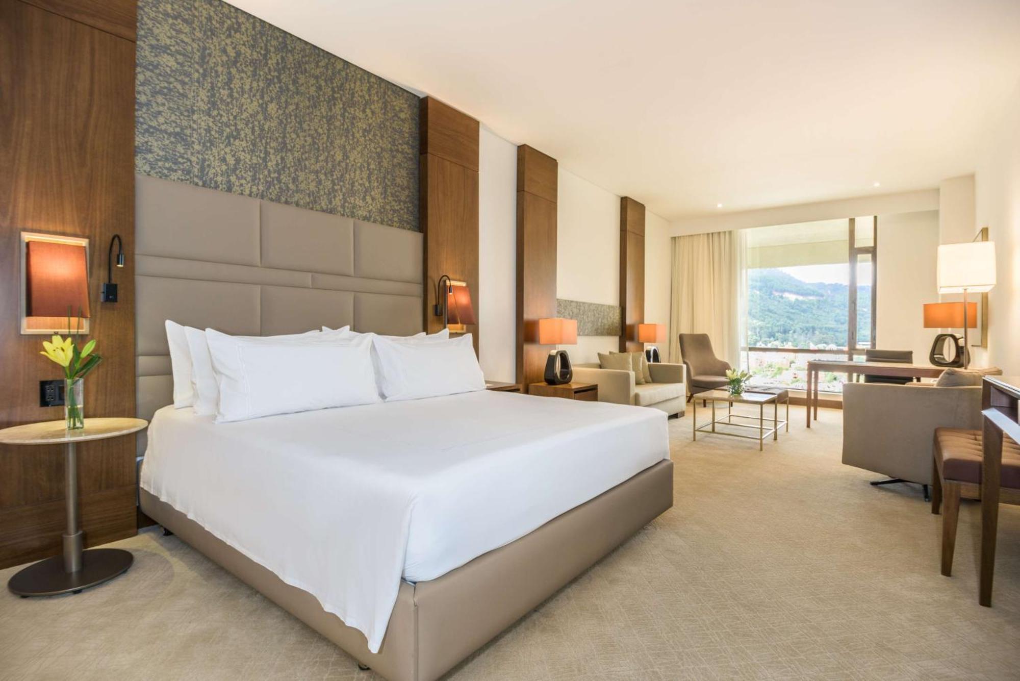Nh Collection Bogota Royal Teleport Otel Dış mekan fotoğraf