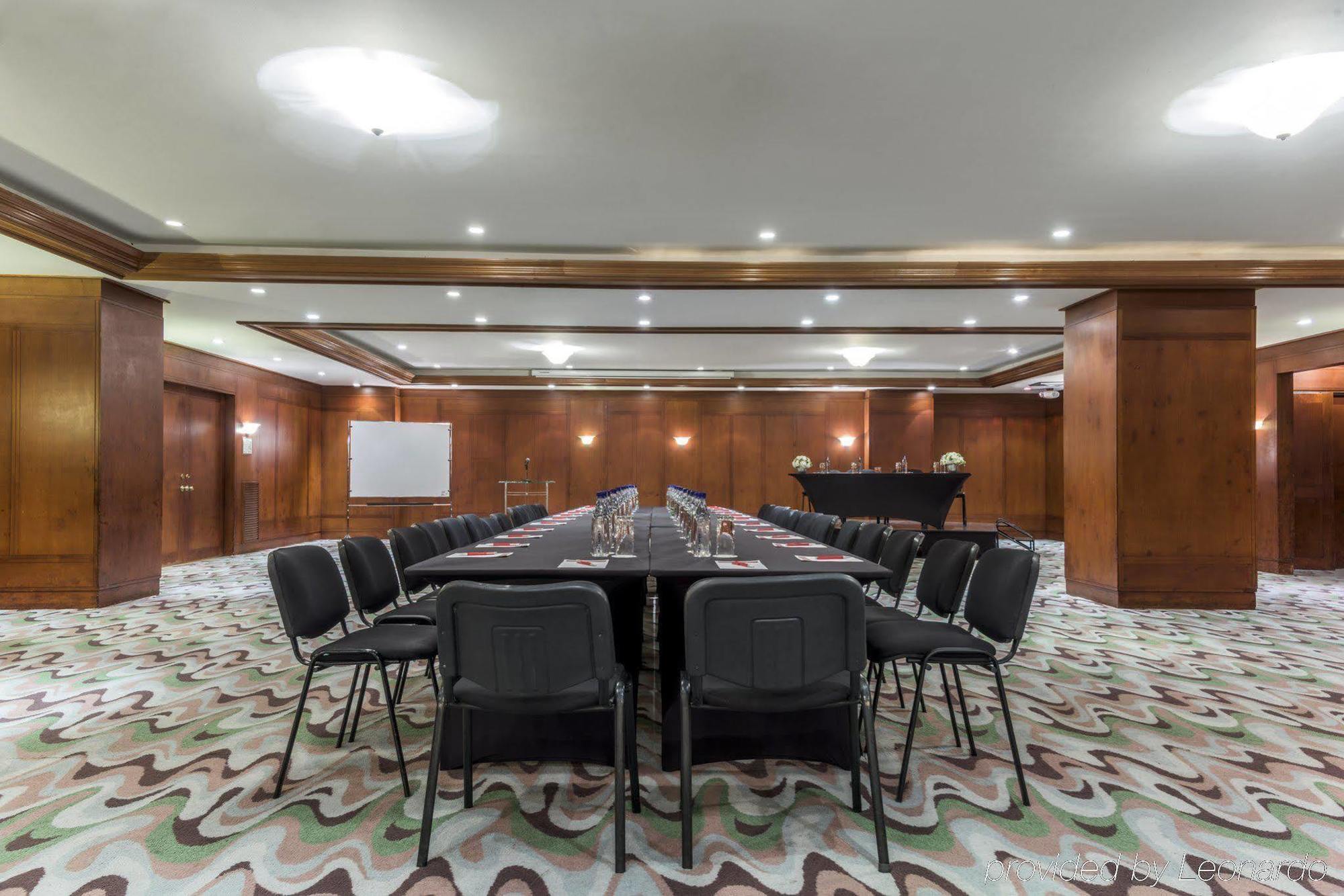 Nh Collection Bogota Royal Teleport Otel Dış mekan fotoğraf